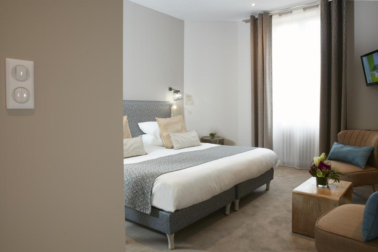 Logis Hotel - Restaurant Maison Claude Darroze Ланґон Екстер'єр фото