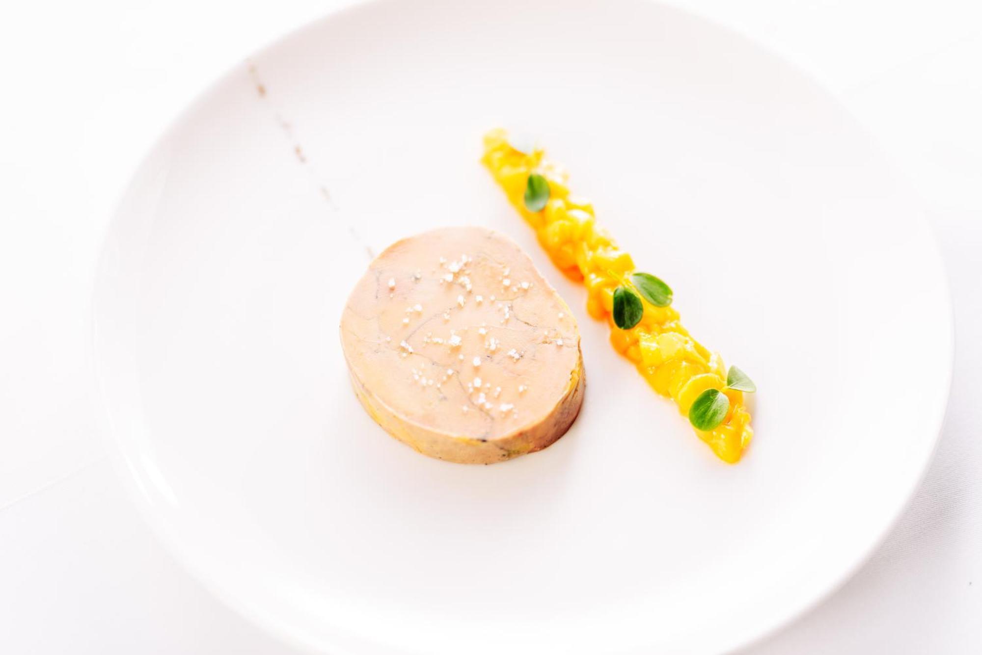 Logis Hotel - Restaurant Maison Claude Darroze Ланґон Екстер'єр фото